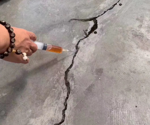 湘潭混凝土裂缝修补技术详解​